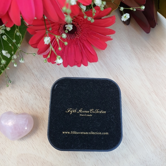 Swarovski Crystal Silver Ring - Picture 8 of 10